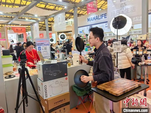 上海開春掀起展會熱 電商與線下交易并駕齊驅